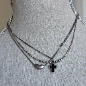 VINTAGE Y2K Edgy Layered Silver Chains with Cross & Heart Pendants - Set of 3